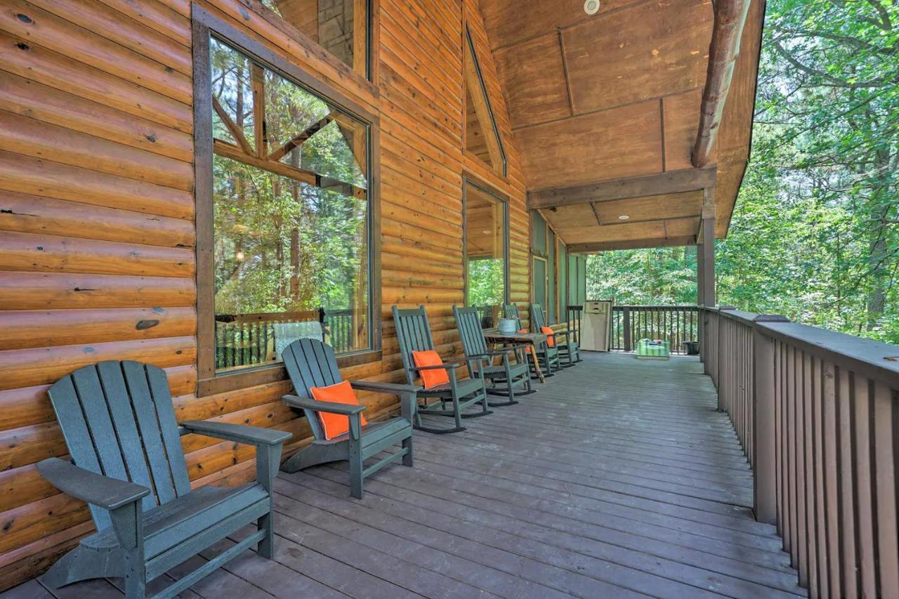 The Eastwood Spacious Retreat With 4 King En-Suites - Hot Tub - Pet-Friendly - Cozy Fire Pit - Prime Location - Multi-Family Broken Bow Ngoại thất bức ảnh