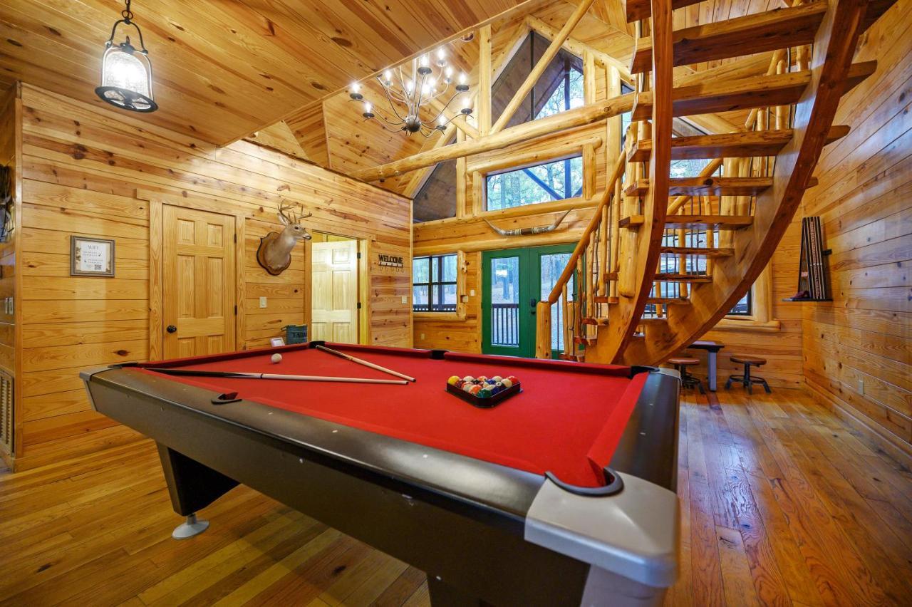 The Eastwood Spacious Retreat With 4 King En-Suites - Hot Tub - Pet-Friendly - Cozy Fire Pit - Prime Location - Multi-Family Broken Bow Ngoại thất bức ảnh
